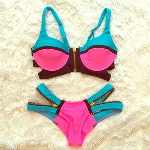 Beach Bunny Swimwear Zipper Bikini Set, Lg & Med